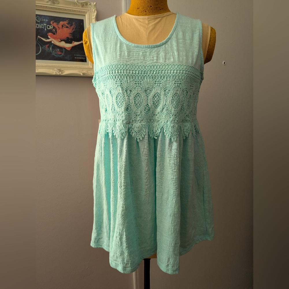 Women's Teal Lace Detail Babydoll Style Tank Top NWT New Directions size Medium